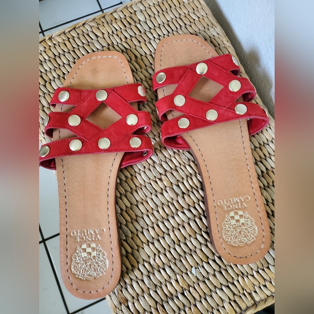 Red  Leather Vince Camuto Women's Vazista Slide  Sz 8. New without box.